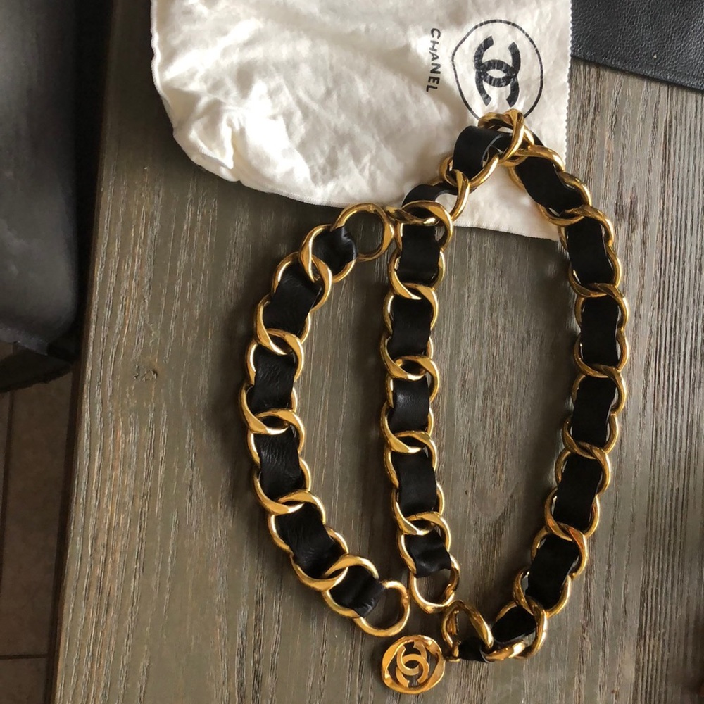 Chanel Gold chain leather belt